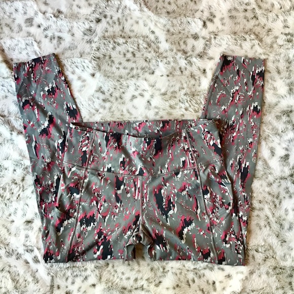 LULULEMON Fast and Free High Rise Tight - Picture 4 of 5